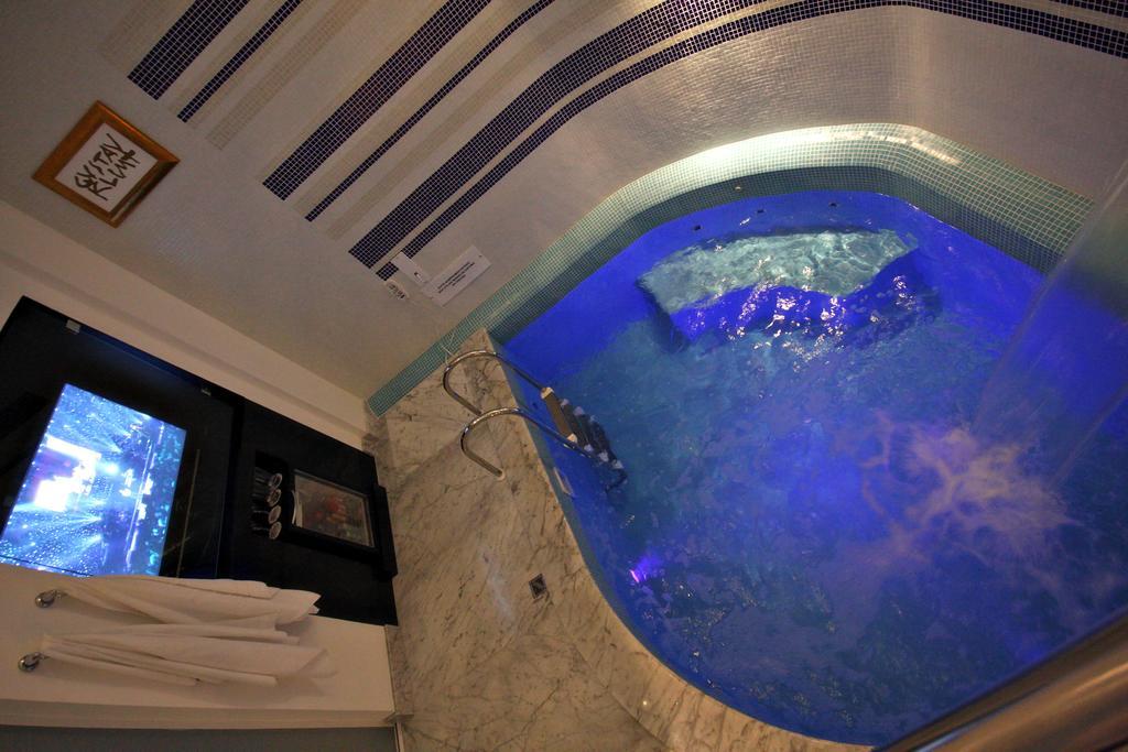 Motel Acqua (Adults Only) กูรีตีบา ภายนอก รูปภาพ