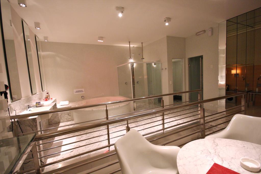Motel Acqua (Adults Only) กูรีตีบา ภายนอก รูปภาพ