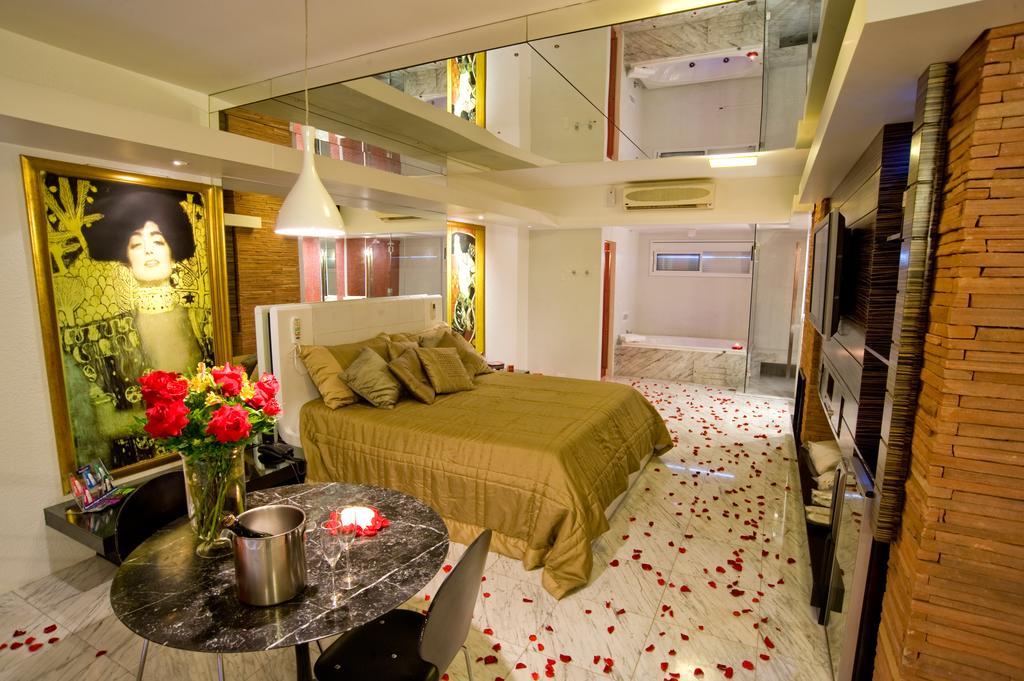 Motel Acqua (Adults Only) กูรีตีบา ภายนอก รูปภาพ