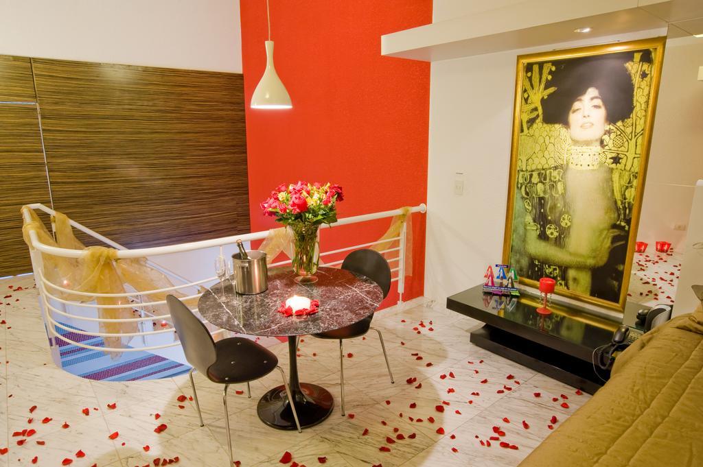Motel Acqua (Adults Only) กูรีตีบา ภายนอก รูปภาพ