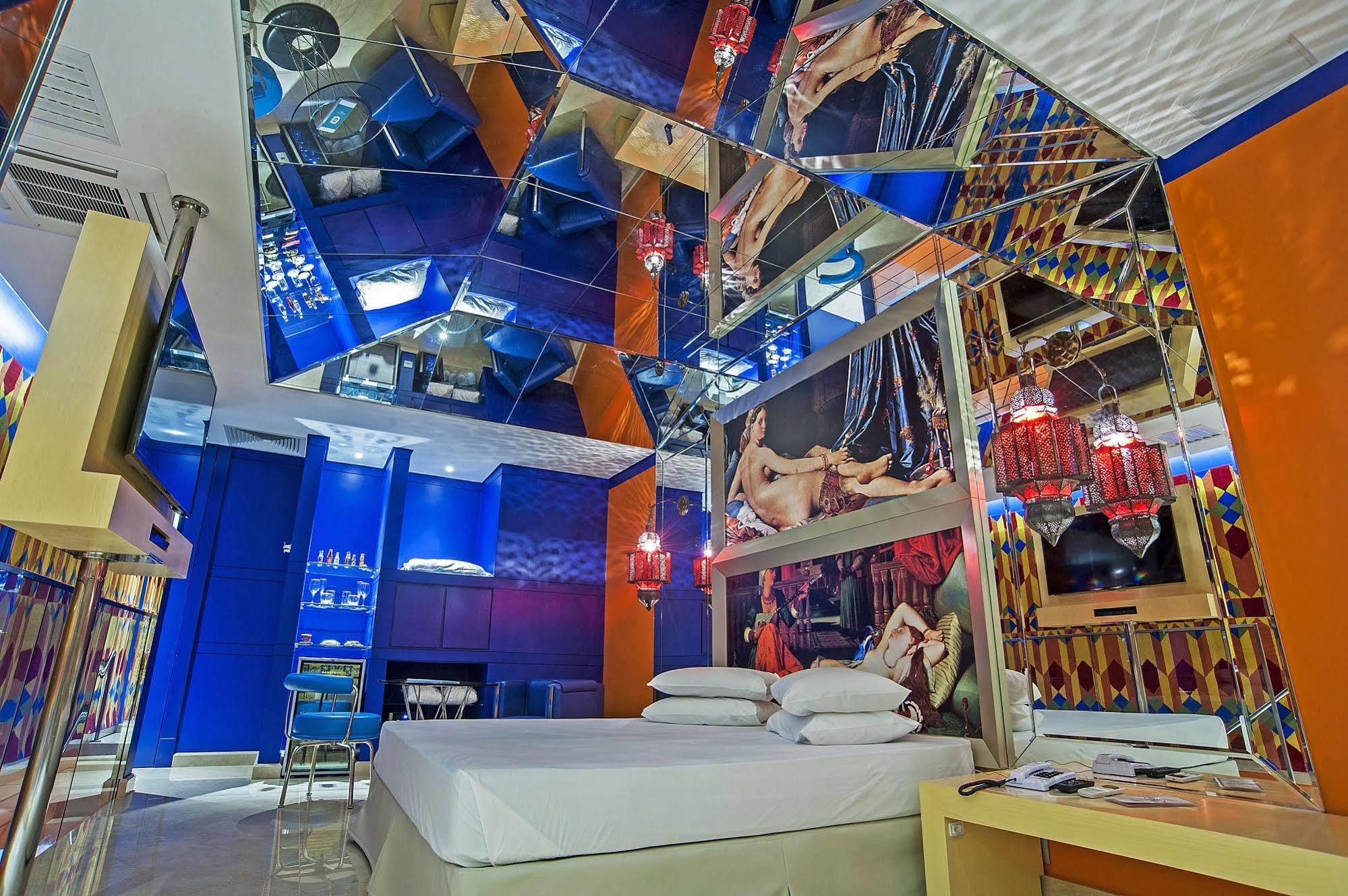 Motel Acqua (Adults Only) กูรีตีบา ภายนอก รูปภาพ
